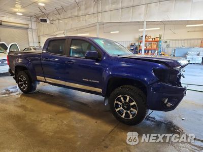 Czwarte zdjęcie samochodu z boku: 2017 CHEVROLET COLORADO Z71 VIN:1GCPTDE13H1232922 - miniatura