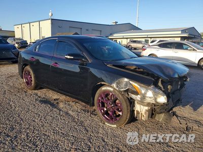Czwarte zdjęcie samochodu z boku: 2013 NISSAN MAXIMA 3.5 S VIN:1N4AA5AP9DC840010 - miniatura