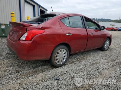 Trzecie zdjęcie samochodu z tyłu: 2019 NISSAN VERSA SV VIN:3N1CN7AP9KL876528 - miniatura