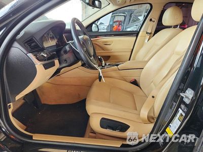 Zdjęcie 7 z 12 samochodu: 2015 BMW 528 I VIN:WBA5A5C55FD517994 - miniatura