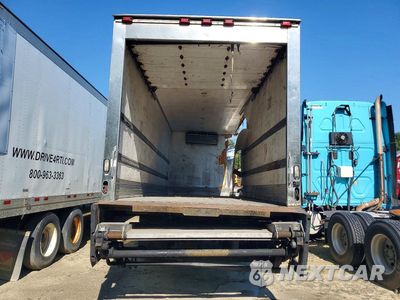 Zdjęcie 6 z 11 samochodu: 2011 FREIGHTLINER M2 106 MEDIUM DUTY VIN:1FVACWDT7BDBD8040 - miniatura