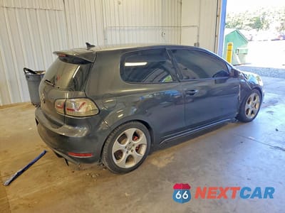 Trzecie zdjęcie samochodu z tyłu: 2010 VOLKSWAGEN GTI VIN:WVWEV7AJ0AW178948 - miniatura