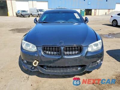 Piąte zdjęcie samochodu w środku: 2012 BMW 335 XI VIN:WBAKF9C55CE859141 - miniatura