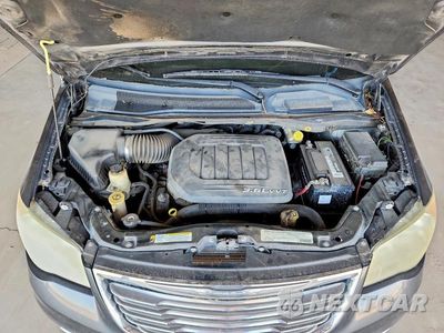 Zdjęcie 12 z 13 samochodu: 2011 CHRYSLER TOWN & COUNTRY TOURING L VIN:2A4RR8DG8BR656212 - miniatura