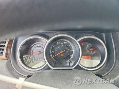 Zdjęcie 9 z 12 samochodu: 2011 NISSAN VERSA 1.8 S VIN:3N1BC1AP8BL413634 - miniatura