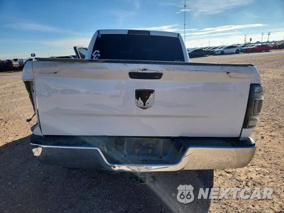 Zdjęcie 6 z 13 samochodu: 2016 RAM 1500 ST VIN:3C6RR6KT9GG163203 - miniatura