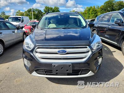 Piąte zdjęcie samochodu w środku: 2019 FORD ESCAPE SEL VIN:1FMCU9HD3KUA57927 - miniatura