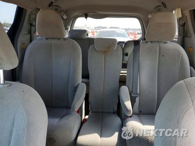 Zdjęcie 10 z 14 samochodu: 2012 TOYOTA SIENNA LE VIN:5TDKK3DC2CS216331 - miniatura