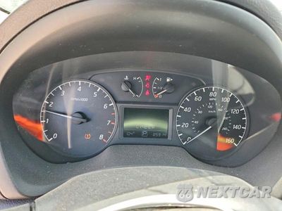 Zdjęcie 9 z 12 samochodu: 2015 NISSAN SENTRA S VIN:3N1AB7AP9FY245691 - miniatura
