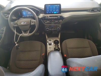 Zdjęcie 8 z 13 samochodu: 2025 FORD ESCAPE ACTIVE VIN:1FMCU9GN4SUB06837 - miniatura