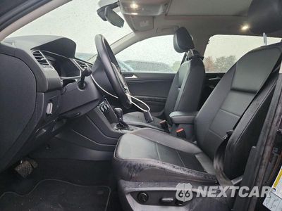 Zdjęcie 7 z 12 samochodu: 2019 VOLKSWAGEN TIGUAN SE VIN:3VV2B7AX0KM024422 - miniatura