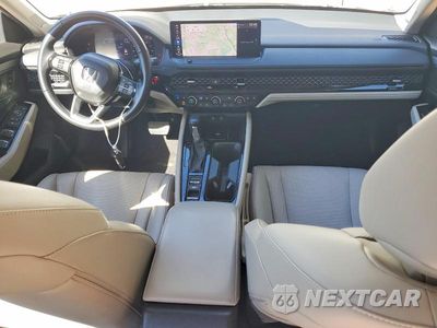 Zdjęcie 8 z 12 samochodu: 2023 HONDA ACCORD TOURING HYBRID VIN:1HGCY2F88PA039486 - miniatura