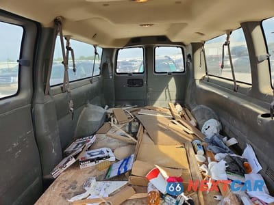 Zdjęcie 10 z 13 samochodu: 2003 GMC SAVANA G3500 VIN:1GJHG39U731227666 - miniatura