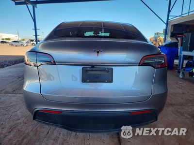 Zdjęcie 6 z 13 samochodu: 2025 TESLA MODEL Y VIN:7SAYGDED5SF320164 - miniatura