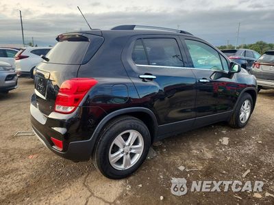Trzecie zdjęcie samochodu z tyłu: 2019 CHEVROLET TRAX 1LT VIN:KL7CJLSB5KB952281 - miniatura