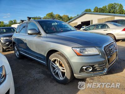 Czwarte zdjęcie samochodu z boku: 2016 AUDI Q5 PREMIUM PLUS VIN:WA1L2AFP4GA149415 - miniatura