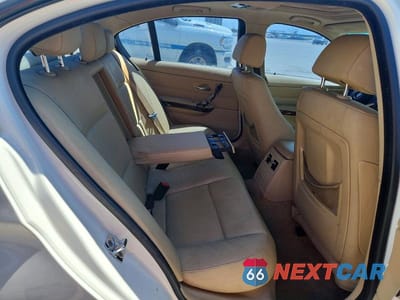 Zdjęcie 10 z 12 samochodu: 2009 BMW 3ER I SULEV VIN:WBAPH53509A435746 - miniatura