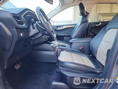Zdjęcie 7 z 13 samochodu: 2021 FORD ESCAPE TITANIUM VIN:1FMCU9DZ1MUA36790 - miniatura