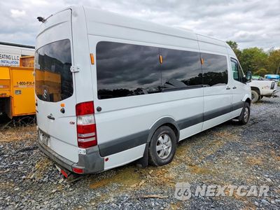 Trzecie zdjęcie samochodu z tyłu: 2010 MERCEDES-BENZ SPRINTER 2500 VIN:WDZPE8CC6A5455542 - miniatura