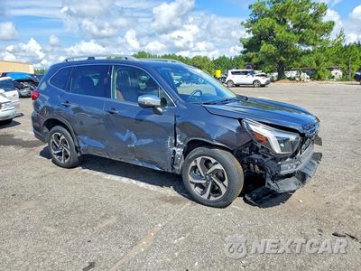 Czwarte zdjęcie samochodu z boku: 2022 SUBARU FORESTER TOURING VIN:JF2SKARC5NH490547 - miniatura