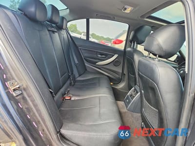 Zdjęcie 10 z 12 samochodu: 2013 BMW 328 XI SULEV VIN:WBA3B5C55DF598453 - miniatura