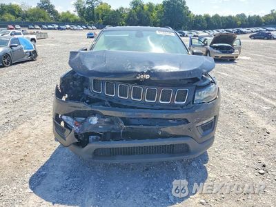 Piąte zdjęcie samochodu w środku: 2018 JEEP COMPASS SPORT VIN:3C4NJCAB8JT495413 - miniatura