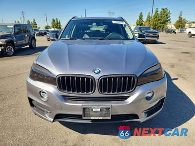 Piąte zdjęcie samochodu w środku: 2016 BMW X5 XDRIVE35I VIN:5UXKR0C5XG0S84767 - miniatura
