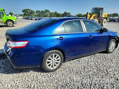 Trzecie zdjęcie samochodu z tyłu: 2010 TOYOTA CAMRY HYBRID VIN:4T1BB3EKXAU113183 - miniatura