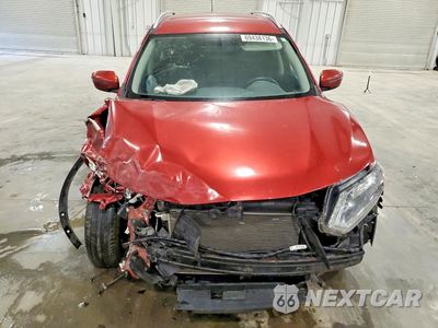 Piąte zdjęcie samochodu w środku: 2016 NISSAN ROGUE SV VIN:KNMAT2MV5GP734678 - miniatura