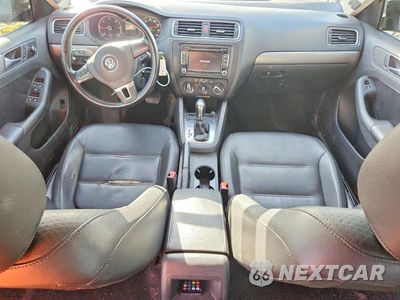 Zdjęcie 8 z 12 samochodu: 2013 VOLKSWAGEN JETTA TDI VIN:3VWLL7AJXDM383630 - miniatura