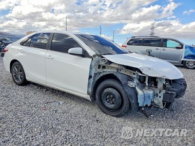 Czwarte zdjęcie samochodu z boku: 2016 TOYOTA CAMRY SE VIN:4T1BF1FK9GU168644 - miniatura