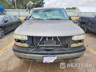 Piąte zdjęcie samochodu w środku: 2000 CHEVROLET SILVERADO K1500 VIN:2GCEK19T7Y1238107 - miniatura