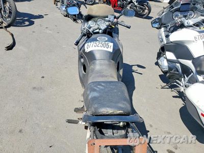 Zdjęcie 6 z 9 samochodu: 2004 SUZUKI GSX750 F VIN:JS1GR7GA042100275 - miniatura