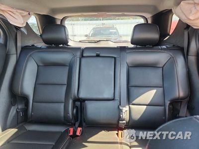 Zdjęcie 10 z 13 samochodu: 2018 CHEVROLET EQUINOX PREMIER VIN:3GNAXMEV5JS510325 - miniatura
