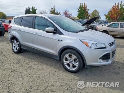 Czwarte zdjęcie samochodu z boku: 2015 FORD ESCAPE SE VIN:1FMCU0GX0FUA43674 - miniatura