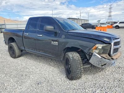 Czwarte zdjęcie samochodu z boku: 2018 RAM 1500 SLT VIN:1C6RR6GG2JS155018 - miniatura