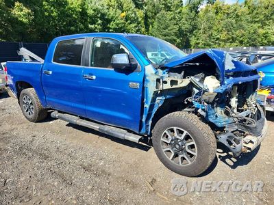 Czwarte zdjęcie samochodu z boku: 2017 TOYOTA TUNDRA 1794 EDITION VIN:5TFAY5F15HX621201 - miniatura