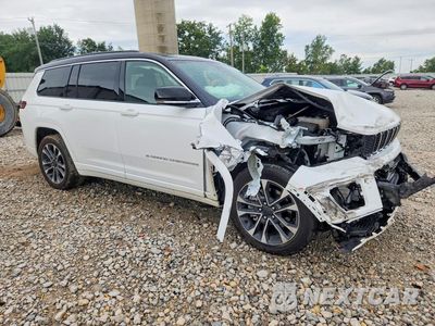 Czwarte zdjęcie samochodu z boku: 2024 JEEP GRAND CHEROKEE L OVERLAND VIN:1C4RJKDG4R8540716 - miniatura