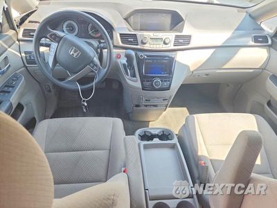 Zdjęcie 8 z 13 samochodu: 2016 HONDA ODYSSEY SE VIN:5FNRL5H38GB129044 - miniatura