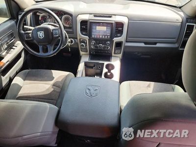 Zdjęcie 8 z 13 samochodu: 2014 RAM 1500 SLT VIN:1C6RR6LM2ES353406 - miniatura