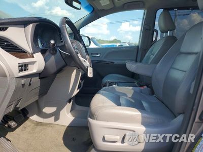 Zdjęcie 7 z 14 samochodu: 2017 TOYOTA SIENNA XLE PREMIUM 8-PASSENGER VIN:5TDYZ3DC3HS796234 - miniatura