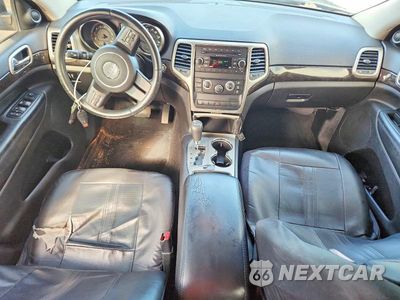 Zdjęcie 8 z 13 samochodu: 2013 JEEP GRAND CHEROKEE LAREDO VIN:1C4RJEAG2DC589134 - miniatura