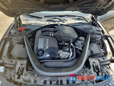 Zdjęcie 11 z 12 samochodu: 2015 BMW M4 VIN:WBS3R9C5XFK335285 - miniatura