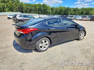 Trzecie zdjęcie samochodu z tyłu: 2013 HYUNDAI ELANTRA COUPE GS VIN:KMHDH4AE3DU541582 - miniatura