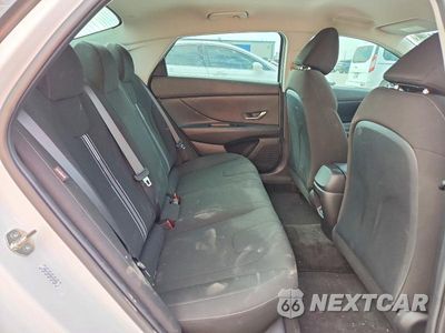 Zdjęcie 10 z 13 samochodu: 2024 HYUNDAI ELANTRA SEL VIN:KMHLM4DG2RU705688 - miniatura