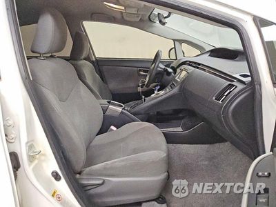 Zdjęcie 13 z 13 samochodu: 2012 TOYOTA PRIUS TWO VIN:JTDKN3DU6C5490170 - miniatura