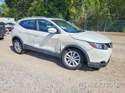 Czwarte zdjęcie samochodu z boku: 2017 NISSAN ROGUE SPORT SV VIN:JN1BJ1CR7HW114501 - miniatura