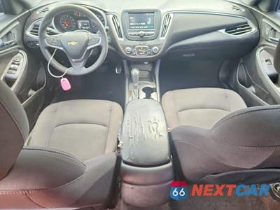 Zdjęcie 8 z 12 samochodu: 2017 CHEVROLET MALIBU LS VIN:1G1ZB5ST9HF242406 - miniatura