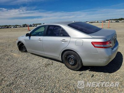Drugie zdjęcie samochodu z przodu: 2011 TOYOTA CAMRY BASE VIN:4T4BF3EK2BR215203 - miniatura