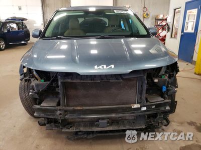 Piąte zdjęcie samochodu w środku: 2022 KIA CARNIVAL EX VIN:KNDNC5H34N6184291 - miniatura